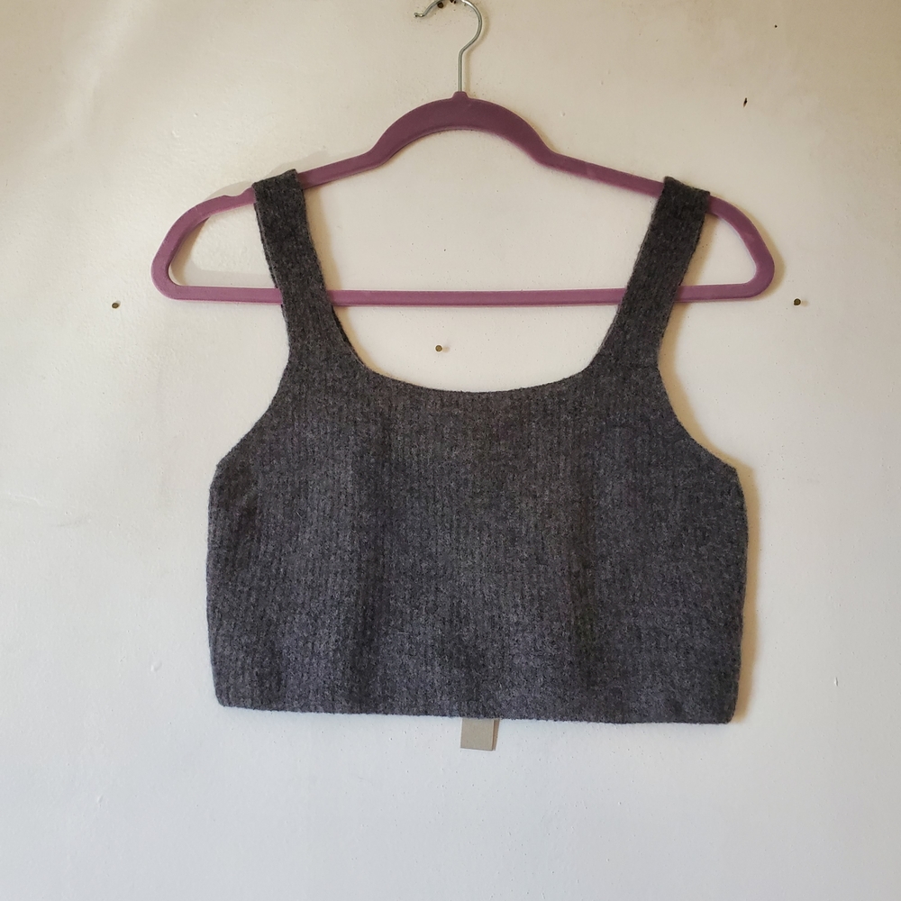 New Women's Everlane Fuzzy Soft Crop Top Tank Size Large NWT‎